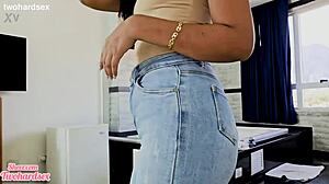 Oh wow, I knocked up my stepsister with this huge cumshot in her pussy!