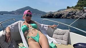 Riding topless on boat taxi surprises driver