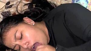 Despierto A Mi Hermanastra Para Folllarmela