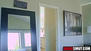 Does Stepmom Motivate Stepson with Anal?