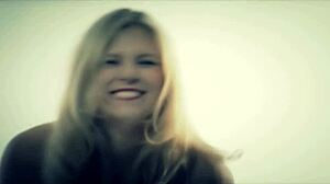 Blonde Milf Fingers Her Shaved Pussy in Heels