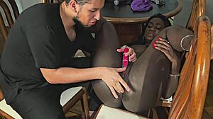 Put Finger in Ass, Squirted from Pussy 😏