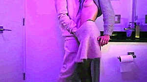 Teen Gets Fucked In Club Toilet!