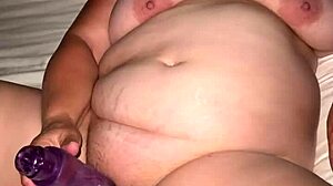 i relax with vibrator as bbw