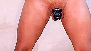 Pakistani Shemale Kinner Performs Strip Tease Naked Dance