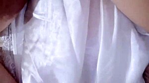 hot milf fingering her wet pussy - solo masturbating