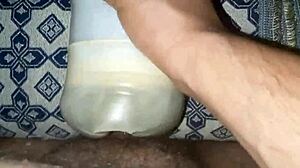 Hot Arab Babe Fucks Monster Cock in Homemade Session!