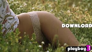 is anetta keys flaunting her stunning natural naked body?