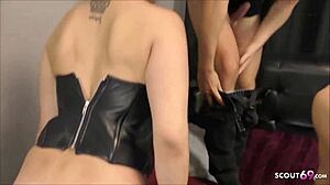 Echte Deutsche Junge Stief Schwester Nach Party Im Hotel Gefickt Von Fremden Typen