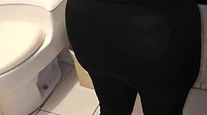 i'm follando a la se�ora de la limpieza