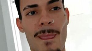 fomos pegos no flagra pelo amigo do meu marido