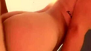 Rica Colombianita Gets Quick Fuck Before Caught