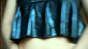 hayami - update 17 - cachonda tocandose la panocha - jun 30 2025