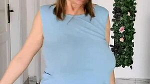 I'm busty gilf mariaolds strippin' in sporty style