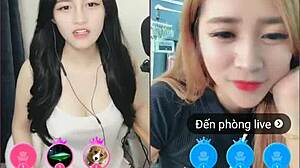 i watch two cute girls on uplive livestream
