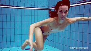 Martina flaunts tight pussy in blue bikini underwater