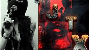 fui na casa da ruiva e rolou sexo a tres com muita putaria