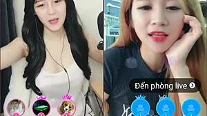 i watch two cute girls on uplive livestream