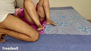 Dost ki wife ko valentines day wale din choda