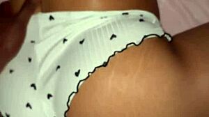 peguei minha cunhada na cama e meti na buceta dela