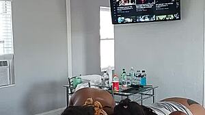 2 twitter baddies drippinvelvet & princess hayze giving gaktrizzy some head after an orgy