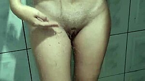 Young Girl Shows Off in Shower Preparing for Fuck