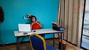 Sexretary secretary shows pussy under office desk