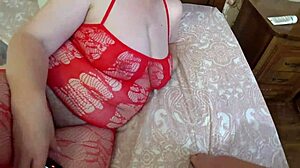 a lesbian with a strapon fucked a chubby milf in her hairy pussy juicy pawg shaking doggystyle pov and homemade fetish on the bed