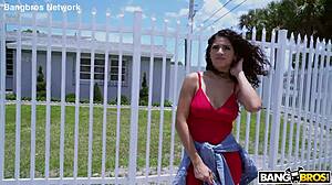 Fucking the Hottest Flower Girl