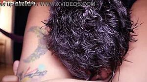 Amateur gives oral sex to sexy Mexican housewife Frida she cums nicely