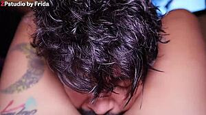 Amateur gives oral sex to sexy Mexican housewife Frida she cums nicely