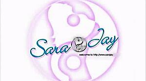 Is Sara Jay the one face sitting in this lesbian scene. With her big ass.