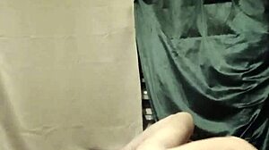 Look at this slave in tags, belt, uro, achieving orgasm!