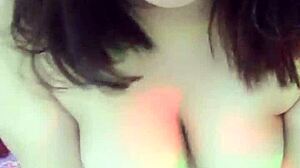 Em mập dâm đã tự xuống