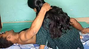 Deshi Girl Fucks Bhabhi In Toilet