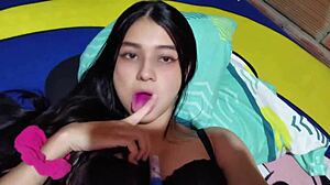 Check out Yuliethgomez showing her real homemade goodies up close