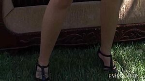 Bella Blaze Fingers Gaping Pussy Lips in Outdoor Strip