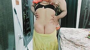 Pakistani Housewife Shares Intimate Moments With Husband