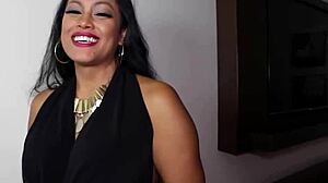 Maxine X Teases with Deep Rimjobs and Throat Bulging Blowjobs on Big Cock