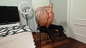 Dominatrix Danaxmuscles Demands Cumshots Inside Her Shiny Boots