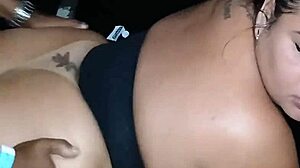 Levei minha irma no swing ela mamou pau e deu pro negao sexy bbw