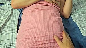 quer ver minha namorada virgem perder a buceta pro meu pau?