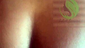 i'm the hottest chef ya know givin' ya my wet pussy ta eat right now... mmm