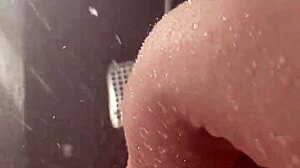 saudi arabian teen stepsis teases big pussy in sunny los angeles shower