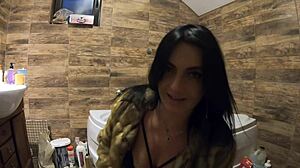 Milfycalla's bathtub pee fetish explodes in soaked fur and pantyhose tease