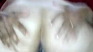 Sexy amateur Jamili gulps down Negao's massive rolona