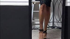 wanna see my big pussy lips and clit before sex club dancing?