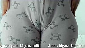 i spot her camel toe peeking through those tight pajamas