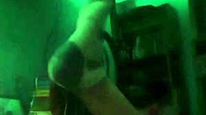 darkness hides this amateur latina couple's sensual webcam fun?