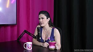 i thought she wasnt available but amanda smell got naked pussy licked in motel